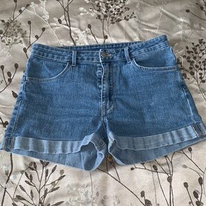 H&M | Jean Stretch Shorts | EUC